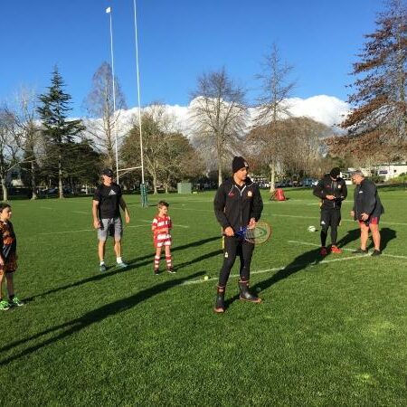 Gallagher Chiefs train Little Buddies